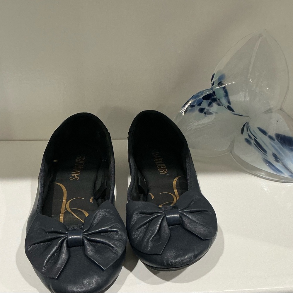 Sam & Libby Navy Flats with Bow. SZ 6.5
